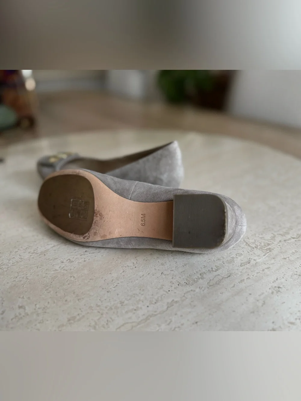 Tory Burch Gigi pumps in soft gray